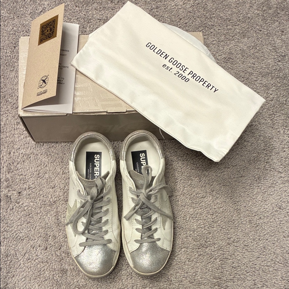Golden Goose Women’s Super-Star White & Silver Low-Top Sneakers 36/6